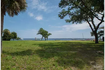 3015 Bay St, Gulf Breeze, FL 32563 - Photo 1