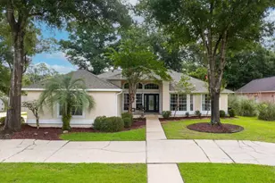 2704 Ashbury Ln, Cantonment, FL 32533 - Photo 1