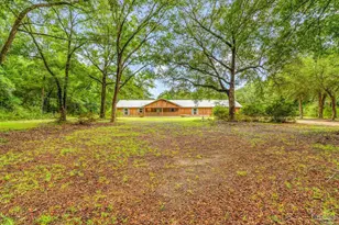 6025 Happy Hollow Dr, Milton, FL 32570 - Photo 1