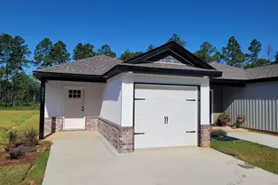 3231 Damon Dr, Milton, FL 32583 - Photo 1