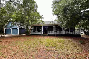 1515 Oak Shore Dr, Gulf Breeze, FL 32563 - Photo 1