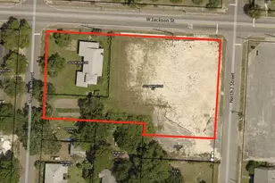 1601 W Jackson St, Pensacola, FL 32501 - Photo 1