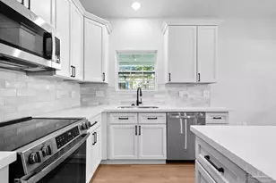 206 W Winthrop Ave, Pensacola, FL 32507 - Photo 1