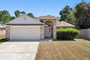 605 Downhaul Dr, Pensacola, FL 32507 - Photo 1