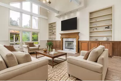 2782 Creekwood Dr, Cantonment, FL 32533 - Photo 1