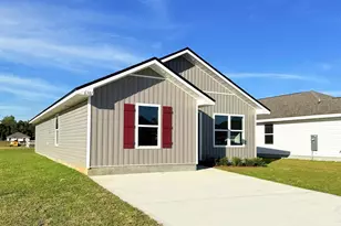 6381 Firefly Dr, Milton, FL 32583 - Photo 1