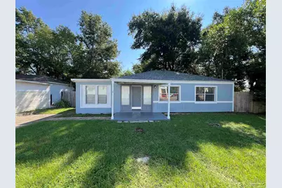 2 Kincaid St, Pensacola, FL 32507 - Photo 1