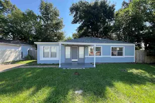 2 Kincaid St, Pensacola, FL 32507 - Photo 1