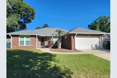 220 Sand Trap Ln, Pensacola, FL 32526 - Photo 1