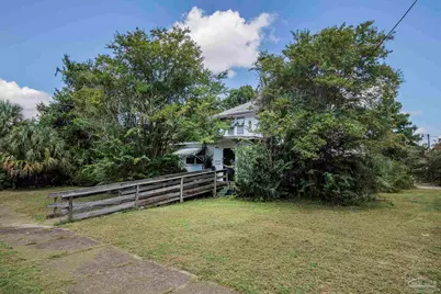 700 W Moreno St, Pensacola, FL 32501 - Photo 1