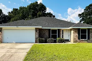5662 Pin Oak Ave, Milton, FL 32583 - Photo 1