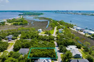 16278 Narwhal Dr, Pensacola, FL 32507 - Photo 1