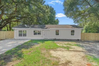 1996 N Roberts Cir, Pensacola, FL 32534 - Photo 1