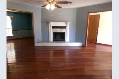 6008 Kingswood Dr, Milton, FL 32570 - Photo 1