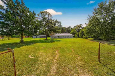 9050 N Pasadena St, Pensacola, FL 32534 - Photo 1