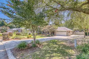 5460 Oak Meadow Dr, Milton, FL 32570 - Photo 1