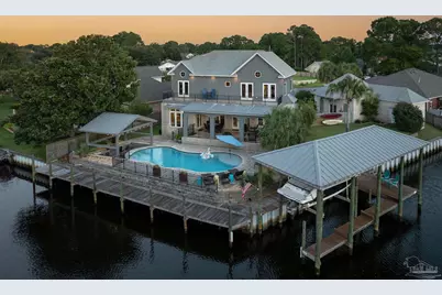 1639 Llani Ln, Gulf Breeze, FL 32563 - Photo 1