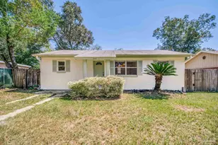 6122 Trent St, Pensacola, FL 32503 - Photo 1