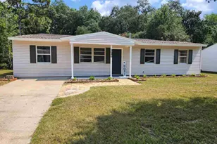 5686 Ventura Ln, Pensacola, FL 32526 - Photo 1