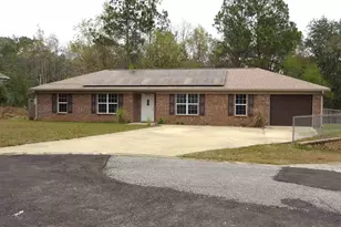 1810 Winding Creek Cir, Cantonment, FL 32533 - Photo 1