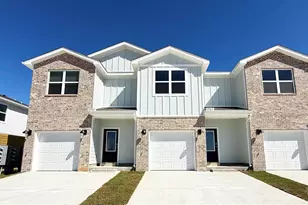 2459 Cliff Hollow Circle, Gulf Breeze, FL 32563 - Photo 1