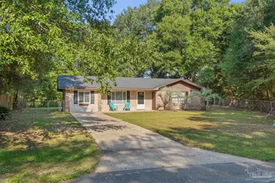 5437 Camille Gardens Cir, Milton, FL 32570 - Photo 1