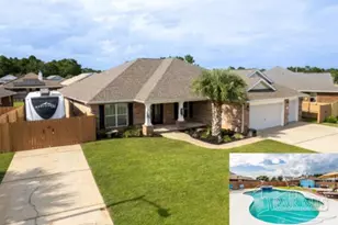9772 Misty Meadow Ln, Navarre, FL 32566 - Photo 1