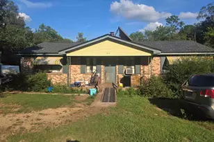 1512 Old Bridge Rd, Cantonment, FL 32534 - Photo 1