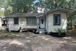 8024 Hayworth Ave, Pensacola, FL 32534 - Photo 1