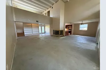 305 Calhoun Ave, Pensacola, FL 32507 - Photo 1