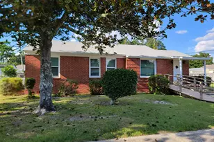 302 Sunset Ave, Pensacola, FL 32507 - Photo 1