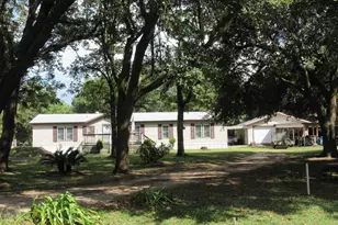 5890 Twin Oaks Dr, Pace, FL 32571 - Photo 1