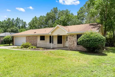 9049 Bluebay Ln, Pensacola, FL 32506 - Photo 1