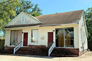 115 W Wright St, Pensacola, FL 32502 - Photo 1