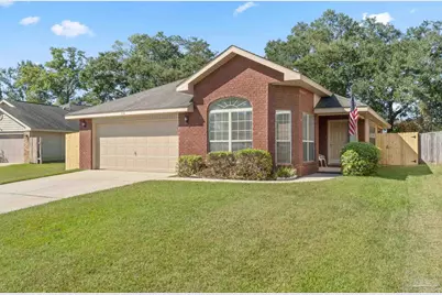 576 Edith Ln, Pensacola, FL 32534 - Photo 1