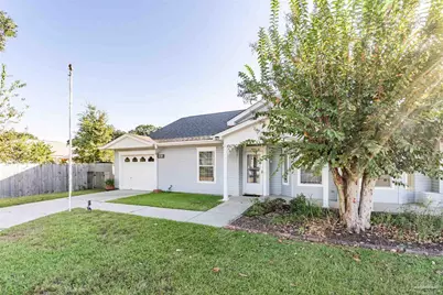 7830 A Homestead Ln, Pensacola, FL 32526 - Photo 1