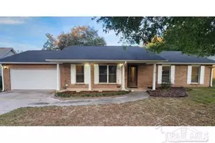 5814 Roble Loma, Pensacola, FL 32526 - Photo 1