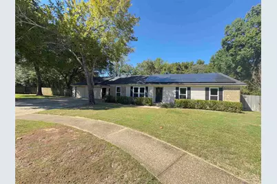 7463 Baywoods Ln, Pensacola, FL 32504 - Photo 1