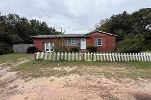 4251 Garcon Point Rd, Milton, FL 32583 - Photo 1