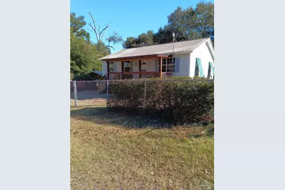 5721 Pine Dr, Milton, FL 32583 - Photo 1