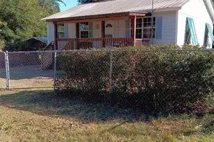 5721 Pine Dr, Milton, FL 32583 - Photo 1