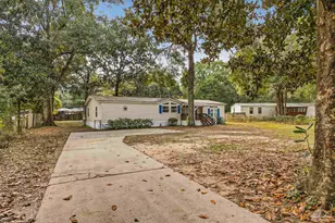 4017 Scottsdale Ave, Pace, FL 32571 - Photo 1