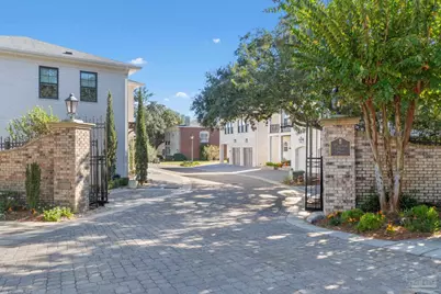 1514 White Caps Ln, Pensacola, FL 32507 - Photo 1