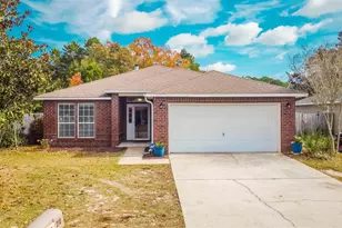 2110 Catline Cir, Navarre, FL 32566 - Photo 1