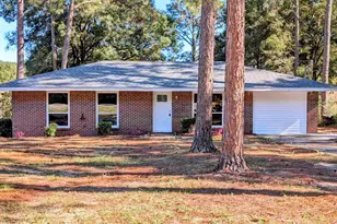 6818 Roundup Ln, Milton, FL 32570 - Photo 1