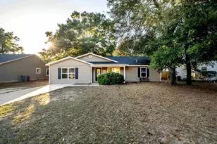 5913 Savannah Dr, Milton, FL 32570 - Photo 1