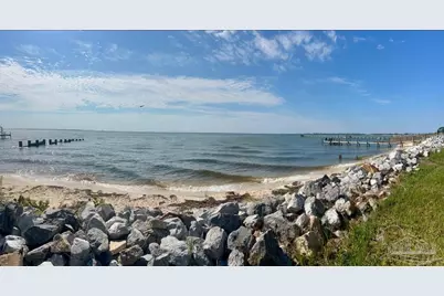 811 Bayshore, Pensacola, FL 32507 - Photo 1