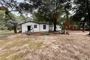 6321 Oxford St, Milton, FL 32583 - Photo 1