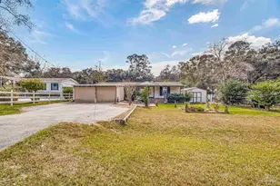 1241 W 10 Mile Rd, Cantonment, FL 32533 - Photo 1