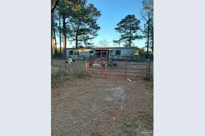 5557 Sunkist Cir, Pace, FL 32571 - Photo 1